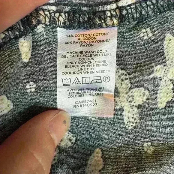 Loft women’s button up sleeveless blouse dark blue bee print cotton size XS - Picture 7 of 15